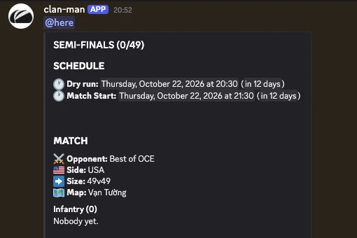 The sign-up post in a Discord channel: match schedule, opponent, side, size and map, with the sign-up list underneath.